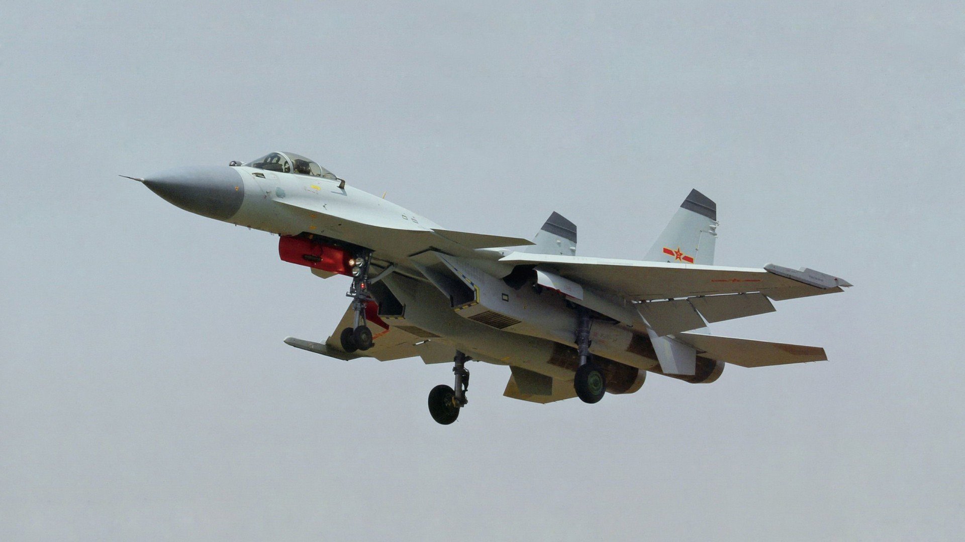 开云电竞平台-_登山探险新闻：勇士穿越雪山冰川_，勇士越野视频大全