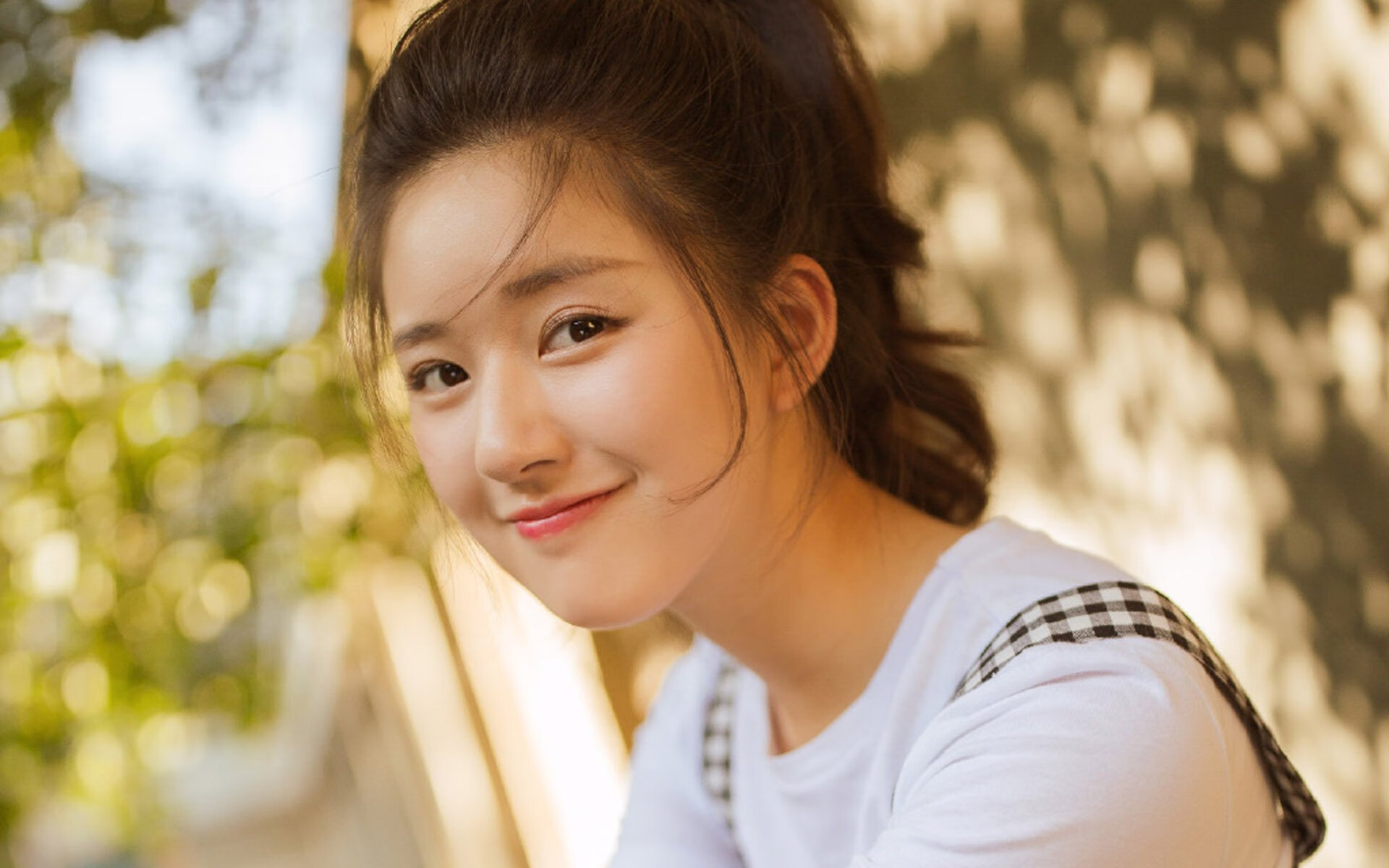 kaiyun网站-_硬地、红土、草地：不一样的场地带来不同挑战_，硬地和草地的区别